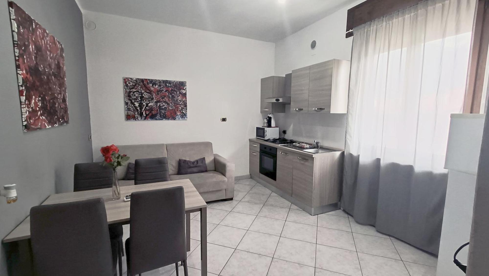 Affittacamere Valchiavenna - Foresteria Lombarda Con Parcheggio Privato Sul Posto! Apprezzata Gestione Familiare Dal 2012, Qualita-Prezzo Top! "Guest-House With Private Parking On Site! Appreciated Family Management Since 2012, Quality-Price Top!" Экстерьер фото