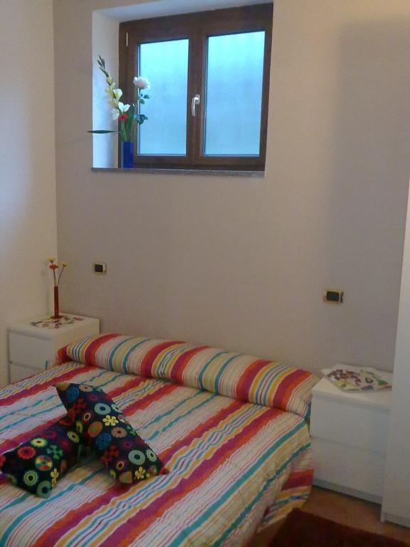 Affittacamere Valchiavenna - Foresteria Lombarda Con Parcheggio Privato Sul Posto! Apprezzata Gestione Familiare Dal 2012, Qualita-Prezzo Top! "Guest-House With Private Parking On Site! Appreciated Family Management Since 2012, Quality-Price Top!" Номер фото