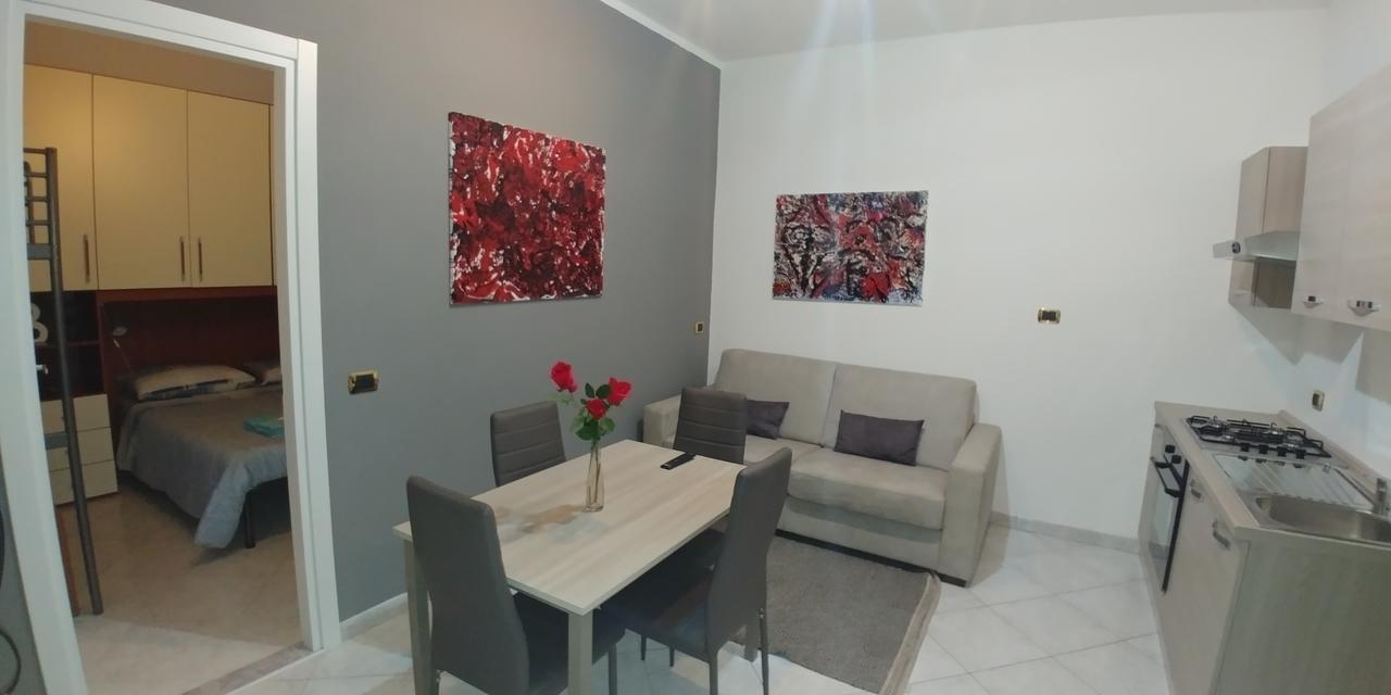 Affittacamere Valchiavenna - Foresteria Lombarda Con Parcheggio Privato Sul Posto! Apprezzata Gestione Familiare Dal 2012, Qualita-Prezzo Top! "Guest-House With Private Parking On Site! Appreciated Family Management Since 2012, Quality-Price Top!" Экстерьер фото