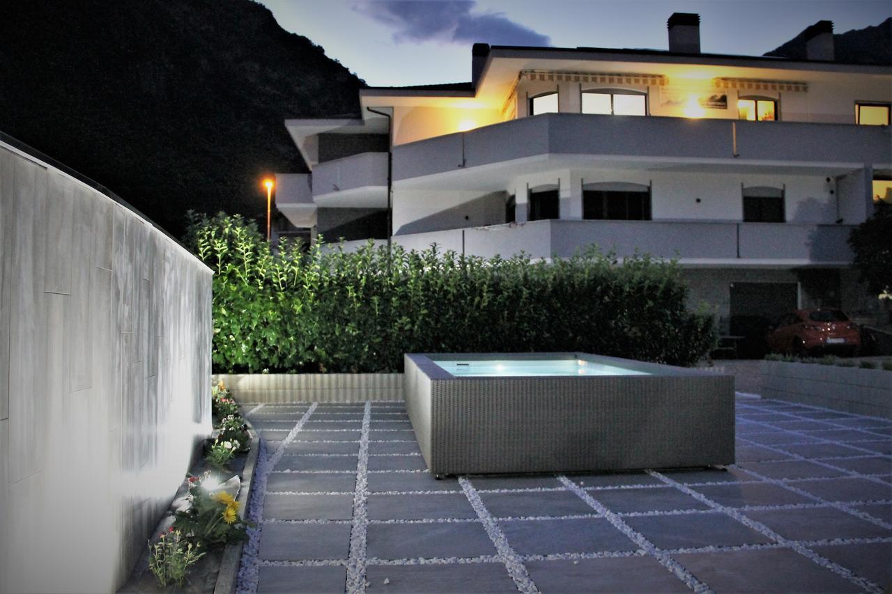 Affittacamere Valchiavenna - Foresteria Lombarda Con Parcheggio Privato Sul Posto! Apprezzata Gestione Familiare Dal 2012, Qualita-Prezzo Top! "Guest-House With Private Parking On Site! Appreciated Family Management Since 2012, Quality-Price Top!" Экстерьер фото