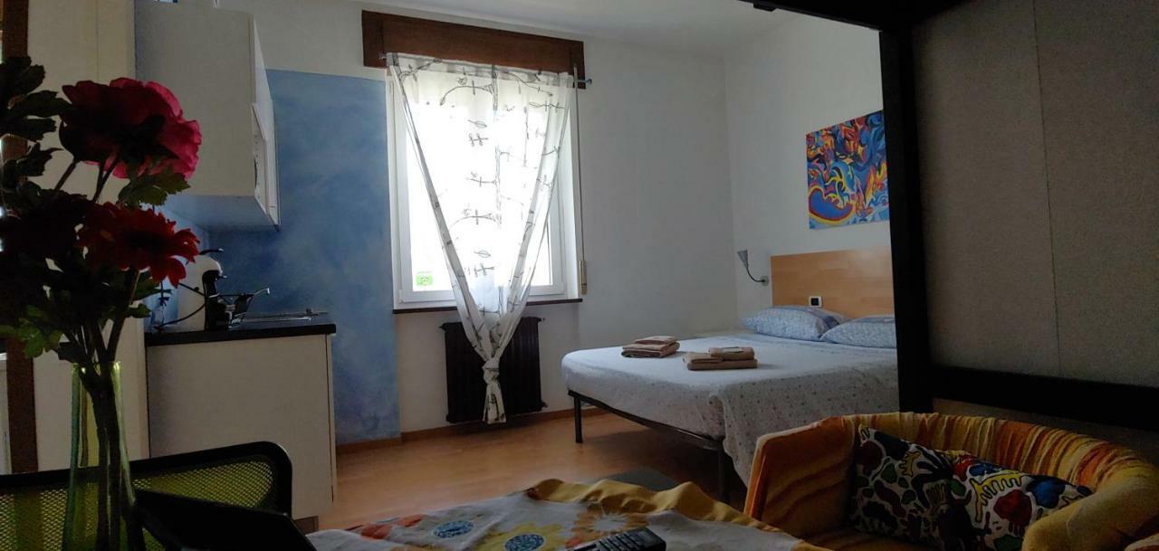 Affittacamere Valchiavenna - Foresteria Lombarda Con Parcheggio Privato Sul Posto! Apprezzata Gestione Familiare Dal 2012, Qualita-Prezzo Top! "Guest-House With Private Parking On Site! Appreciated Family Management Since 2012, Quality-Price Top!" Экстерьер фото