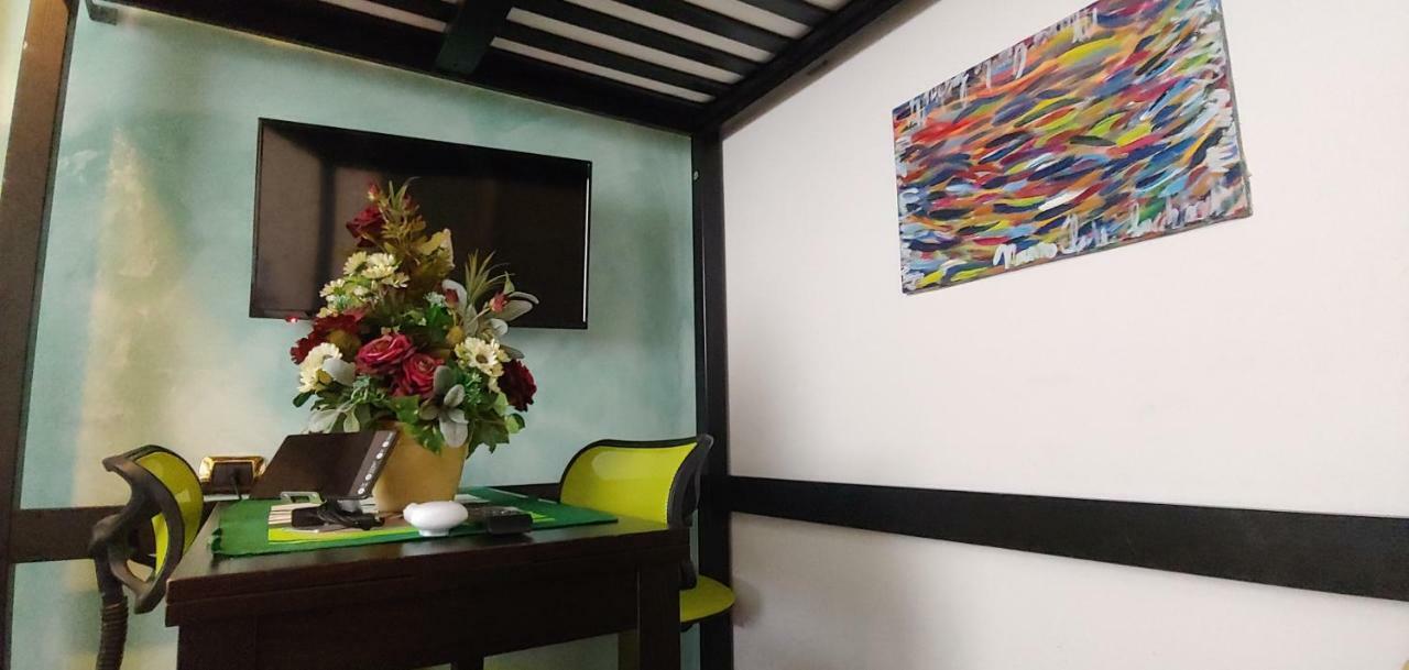 Affittacamere Valchiavenna - Foresteria Lombarda Con Parcheggio Privato Sul Posto! Apprezzata Gestione Familiare Dal 2012, Qualita-Prezzo Top! "Guest-House With Private Parking On Site! Appreciated Family Management Since 2012, Quality-Price Top!" Экстерьер фото